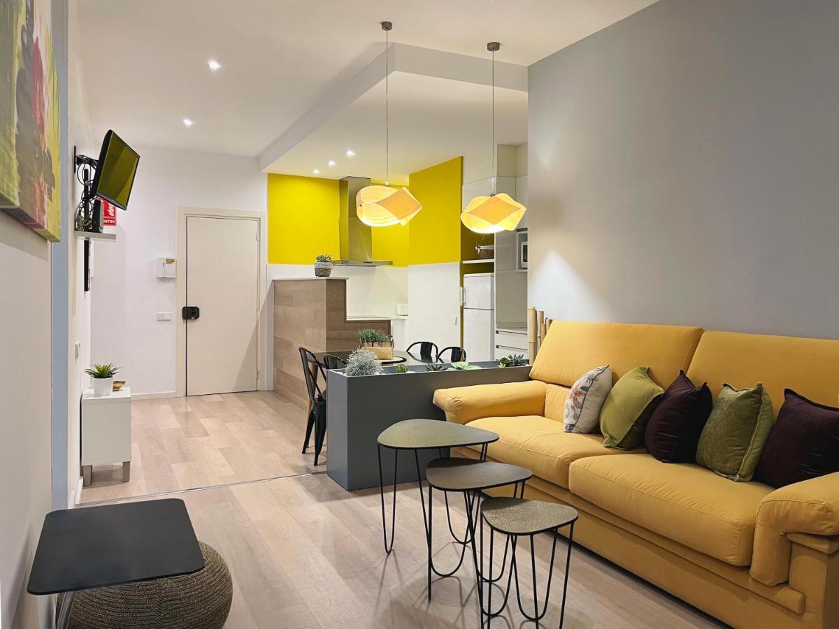 Stay U-Nique Apartments Sants Barcelona Ngoại thất bức ảnh