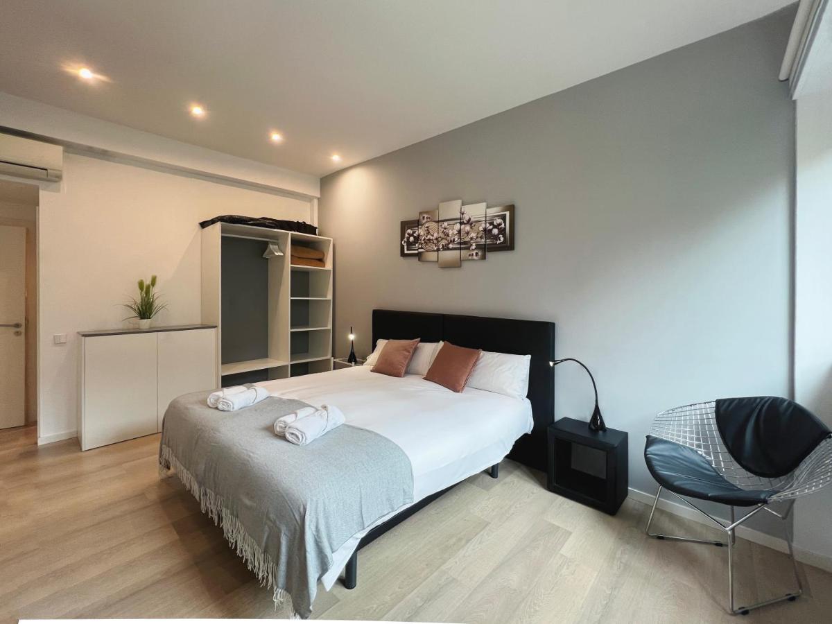 Stay U-Nique Apartments Sants Barcelona Ngoại thất bức ảnh